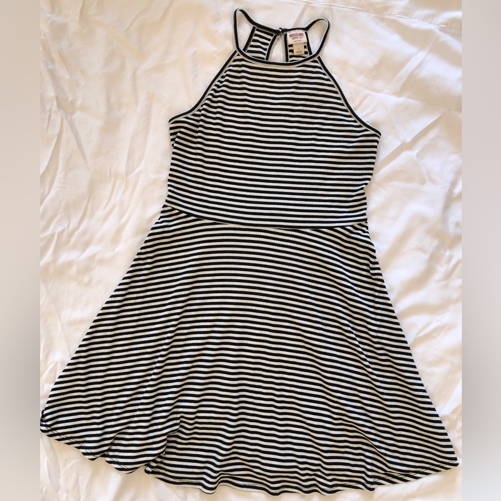 Mossimo black and white striped dress, size L. Great condition